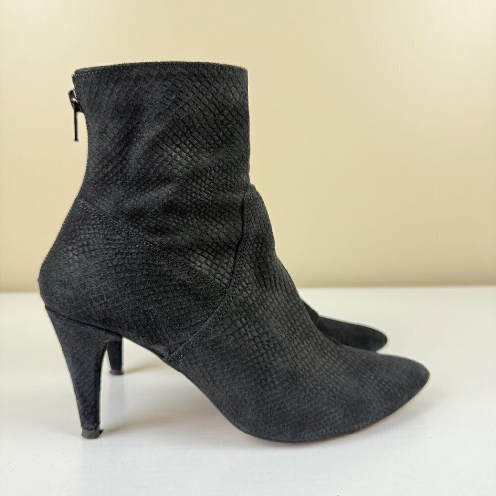 EUC Free People Willa Pointed Toe Ankle Heel Boots